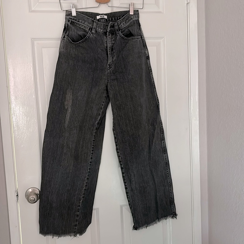 Uniqlo U wide leg jeans (25-26)